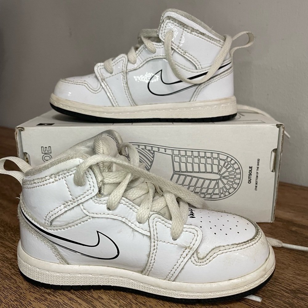 Jordan mid 1